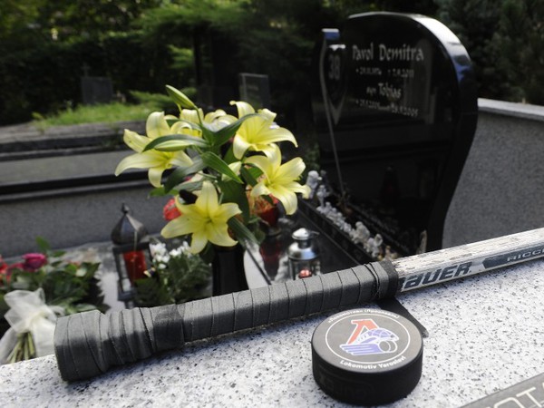 Hrob Pavla Demitru rok po tragickom úmrtí